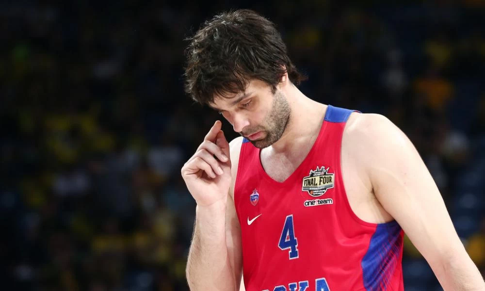 Ασύλληπτος Τεόντοσιτς - Έκανε πάσα με το κεφάλι!